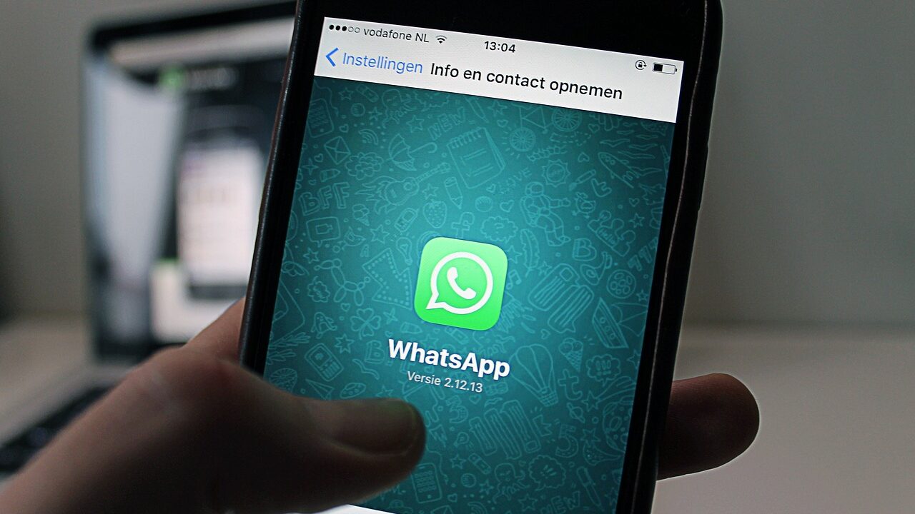 SaaS AI with WhatsApp on mobile